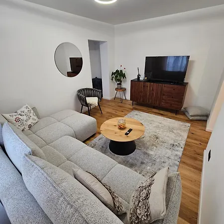 Velvet Parang Apartment